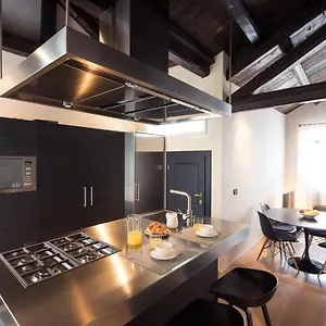 Appartement Amazing Modern Design Home, Campo Dei Mori. Wifi, Venise